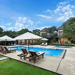 Villa Pantai Karang